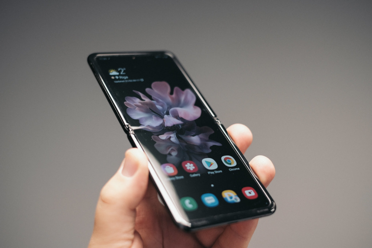 Affordable and Foldable: 3 Phones to Keep an Eye Out For