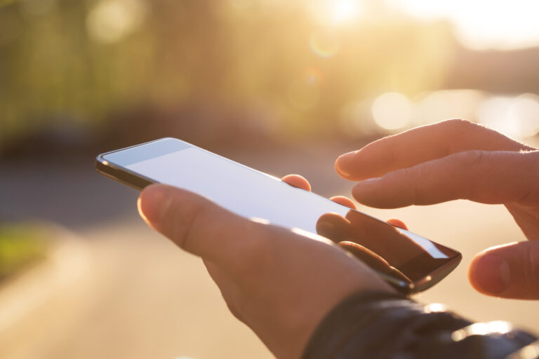 3 Top Mass Texting Features For Getting Customers’ Attention!