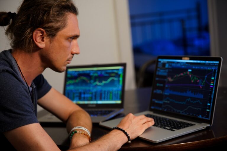An Easy Guide To Improving Your Trading Strategy