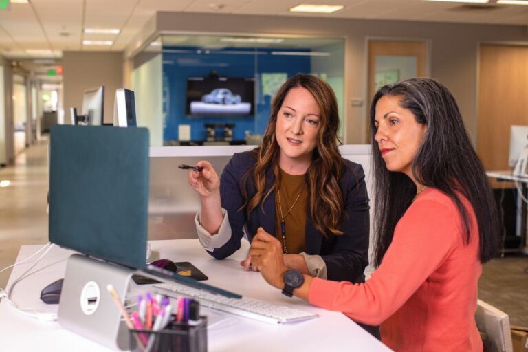 4 Tips On How To Easily Build Great Customer Relationships