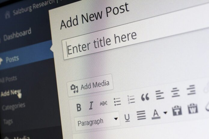 Language Rules To Follow When Posting On Social Media