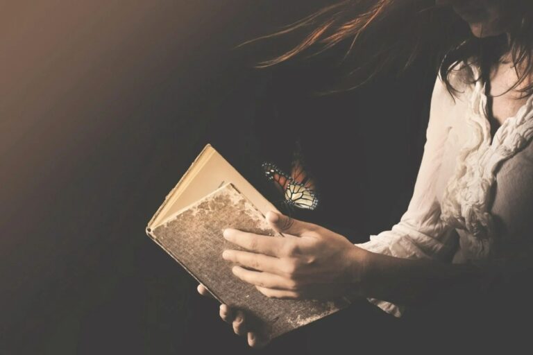Stock Up On Neil Gaiman’s Best Literary Works